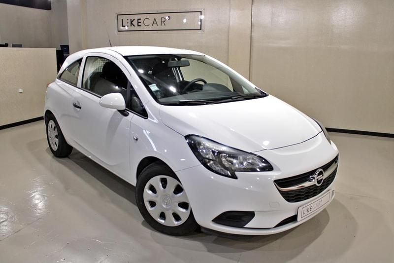 Usado Opel Corsa 75 HP (55 kW) 2018 Branco Citadino