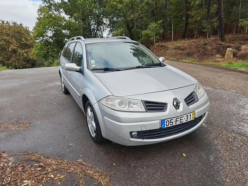 Usado 2009 Renault Mégane III Extreme Sedan | € 2.350 (Super Preço) - Imagem 1/4
