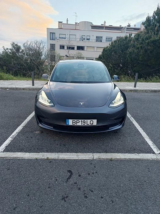 Usado 2019 Tesla Model 3 Sedan | € 19.950 (Super Preço) - Imagem 1/4