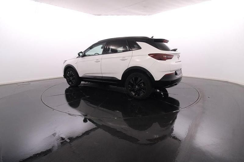 Usado Opel Grandland X 131 HP (96 kW) 2023 Branco SUV
