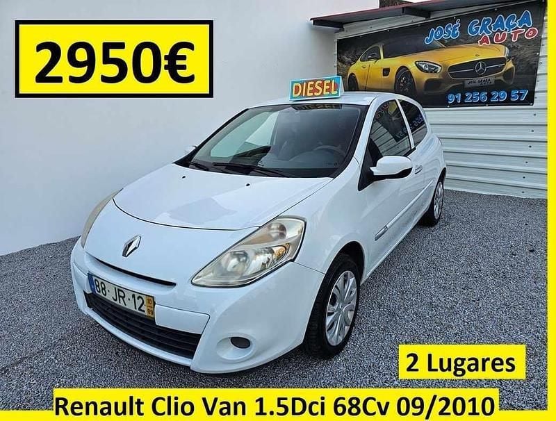 Branco Usado 2010 Renault Clio II | € 2.950 (Bom preço) - Imagem 1/4