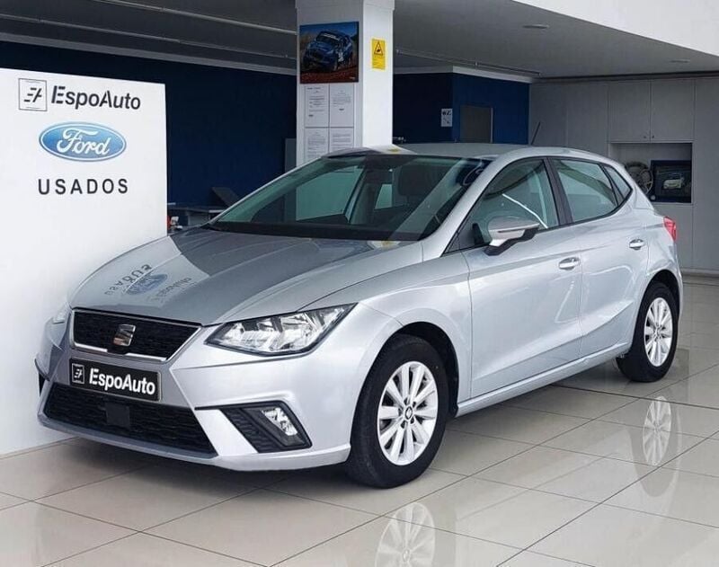 Cinzento Usado 2020 Seat Ibiza Style | € 13.490 (Preço justo) - Imagem 1/4