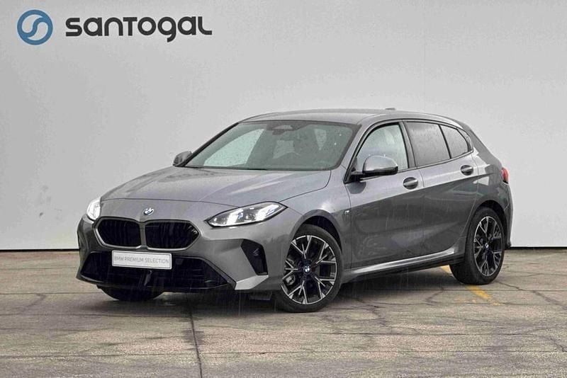 Cinzento Usado 2025 BMW 116 Performance Citadino | € 32.900 (Preço justo) - Imagem 1/4