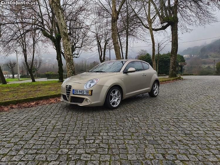 Usado Alfa Romeo MiTo 94 HP (69 kW) 2012 Branco Citadino