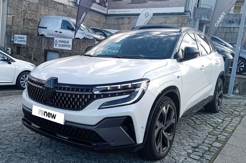 Branco Usado 2024 Renault Austral Techno Esprit Alpine SUV | € 38.990 (Preço justo) - Imagem 1/4