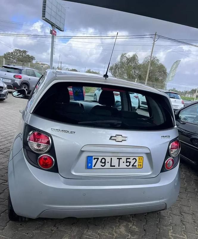 Usado Chevrolet Aveo LT 86 HP (63 kW) 2011 Cinza