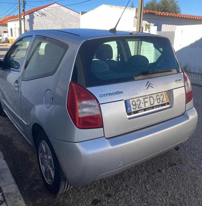 Usado Citroën C2 60 HP (44 kW) 2008 Cinzento Citadino