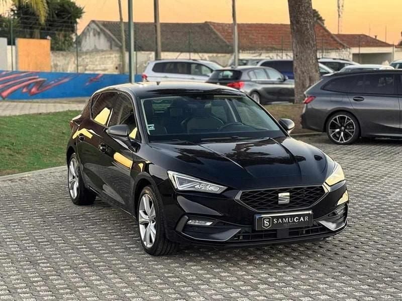 Usado Seat Leon FR 204 HP (150 kW) 2021 Preto Citadino