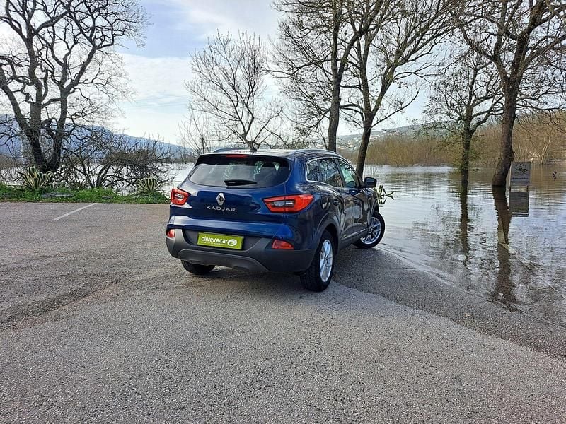 Usado Renault Kadjar Intens 140 HP (102 kW) 2018 Azul SUV