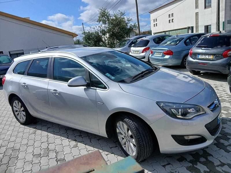 Usado Opel Astra 110 HP (80 kW) 2016 Cinzento Carrinha
