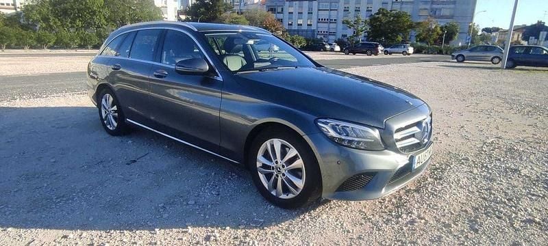 Usado 2018 Mercedes C220 Sedan | € 20.990 (Super Preço) - Imagem 1/4