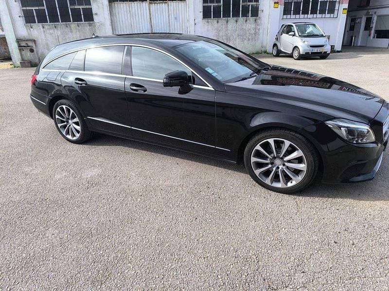 Usado 2016 Mercedes CLS220 Sedan | € 22.990 - Imagem 1/4