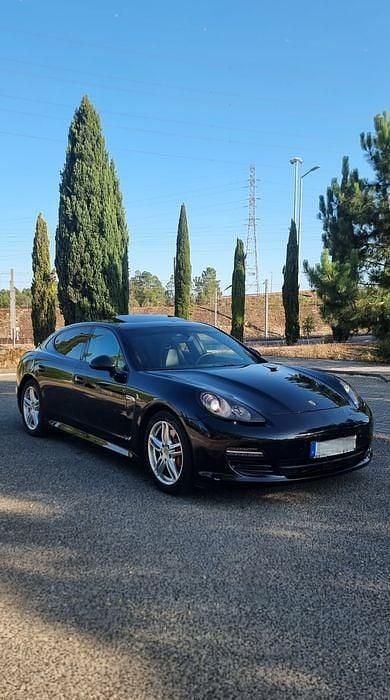 Usado 2010 Porsche Panamera Sedan | € 30.000 (Super Preço) - Imagem 1/4