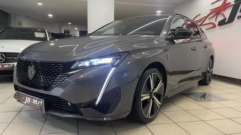 Usado Peugeot 308 SW GT 130 HP (95 kW) 2023 Cinzento Carrinha