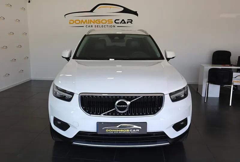 Usado Volvo XC40 Momentum 150 HP (110 kW) 2018 Branco SUV