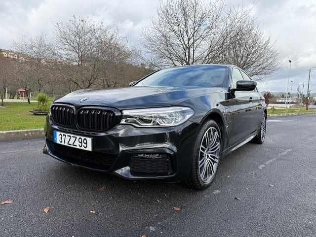 Usado BMW 530 252 HP (185 kW) 2020 Preto Sedan
