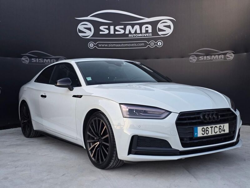 Branco Usado 2017 Audi A5 Business Coupé | € 28.950 (Bom preço) - Imagem 1/4