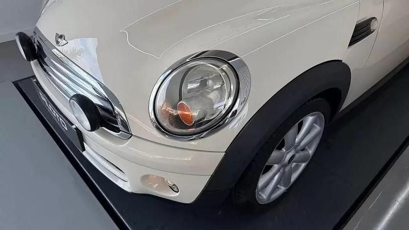 Usado Mini Cooper Coupé 110 HP (80 kW) 2008 Bege Coupé