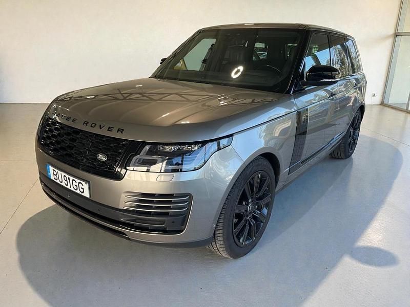 Cinzento Usado 2019 Land Rover Range Rover SUV | € 65.000 (Caro) - Imagem 1/4