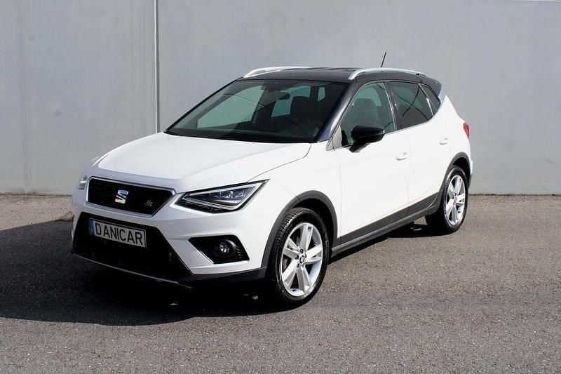 Branco Usado 2018 Seat Arona FR SUV | € 17.750 (Caro) - Imagem 1/4