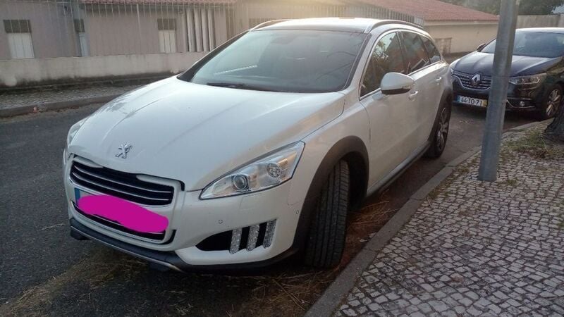 Usado 2012 Peugeot 508 RXH Sedan | € 9.250 (Preço justo) - Imagem 1/4