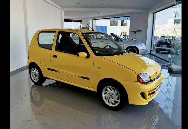 Usado Fiat Seicento Sport 54 HP (39 kW) 1998 Amarelo Citadino