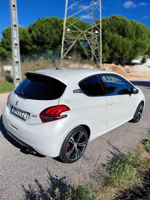 Usado Peugeot 208 GTi 208 HP (152 kW) 2015 Citadino