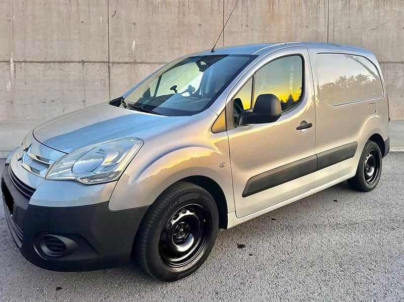 Usado 2011 Citroën Berlingo Monovolume | € 8.490 (Preço justo) - Imagem 1/4