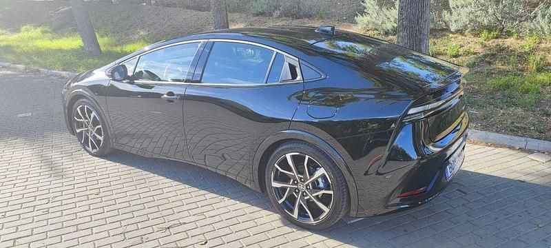 Usado 2023 Toyota Prius Plug-in Hybrid Luxury Citadino | € 39.950 - Imagem 1/4