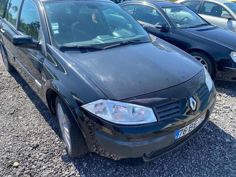 Usado Renault Mégane GrandTour 106 HP (77 kW) 2006 Preto Carrinha