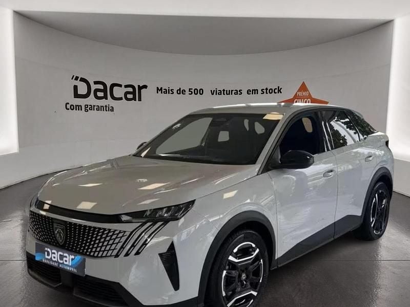 Branco Usado 2024 Peugeot e-3008 Allure SUV | € 36.899 (Preço justo) - Imagem 1/4