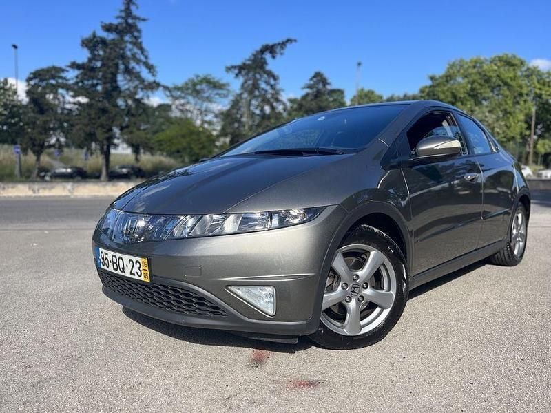 Usado 2006 Honda Civic Sedan | € 7.650 (Preço elevado) - Imagem 1/4