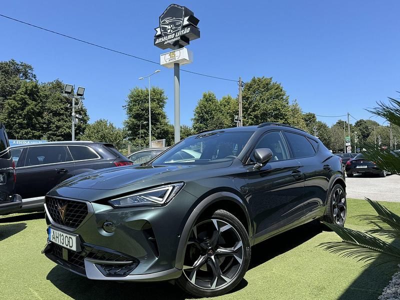 Verde Usado 2021 Cupra Formentor SUV | € 30.750 (Caro) - Imagem 1/4