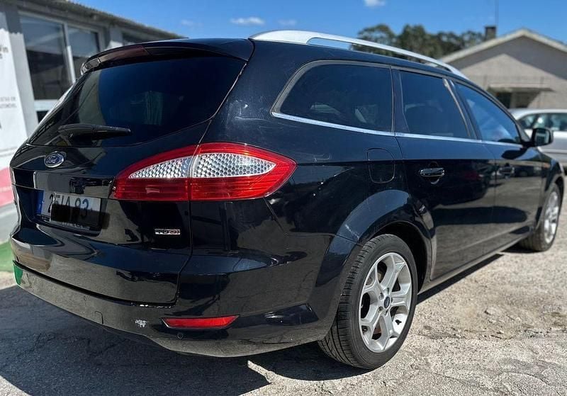 Usado 2009 Ford Mondeo Titanium Sedan | € 7.600 (Preço justo) - Imagem 1/4