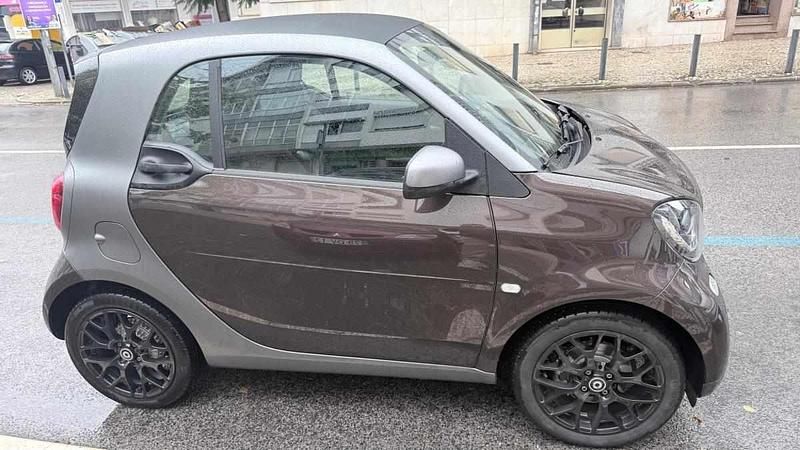 Usado Smart ForTwo Coupé 90 HP (66 kW) 2019 Outra Coupé