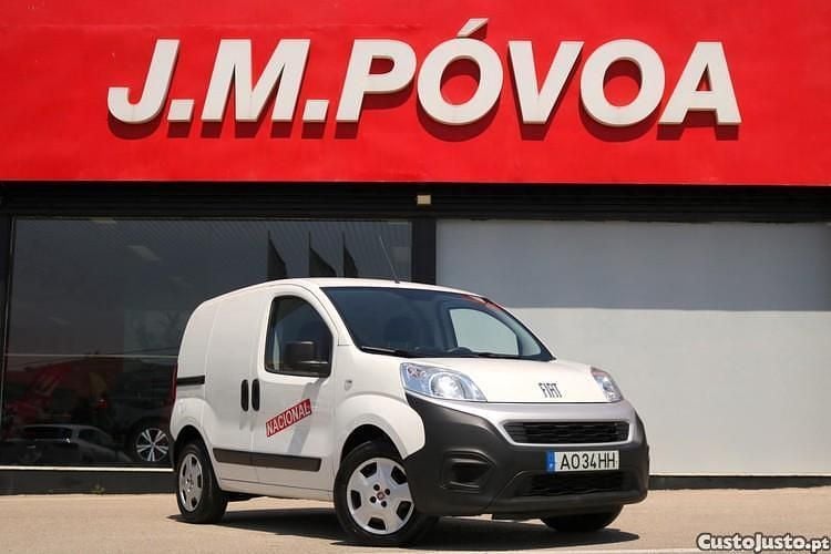 Branco Usado 2022 Fiat Fiorino Van | € 12.990 (Preço justo) - Imagem 1/1