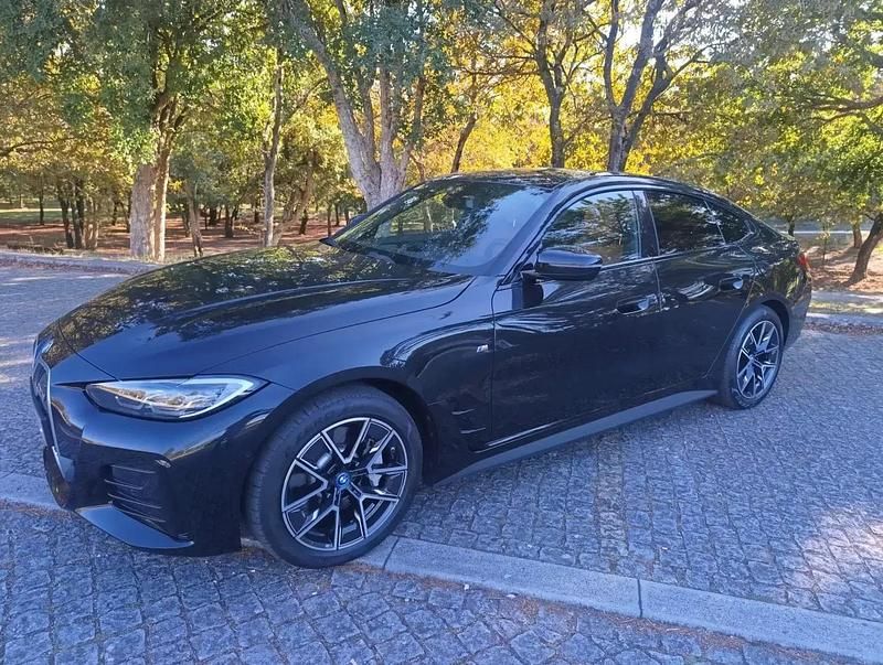 Preto Usado 2023 BMW i4 Sedan | € 51.500 (Caro) - Imagem 1/4