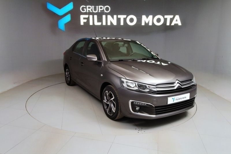 Cinzento Usado 2018 Citroën C-Elysee I PureTech Sedan | € 10.290 (Preço justo) - Imagem 1/1