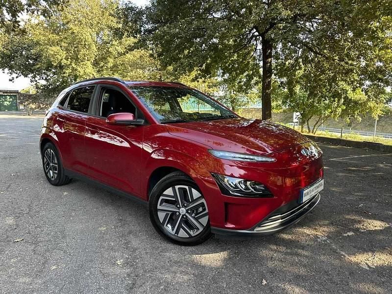 Vermelho Usado 2022 Hyundai Kauai Premium SUV | € 22.990 (Preço justo) - Imagem 1/4
