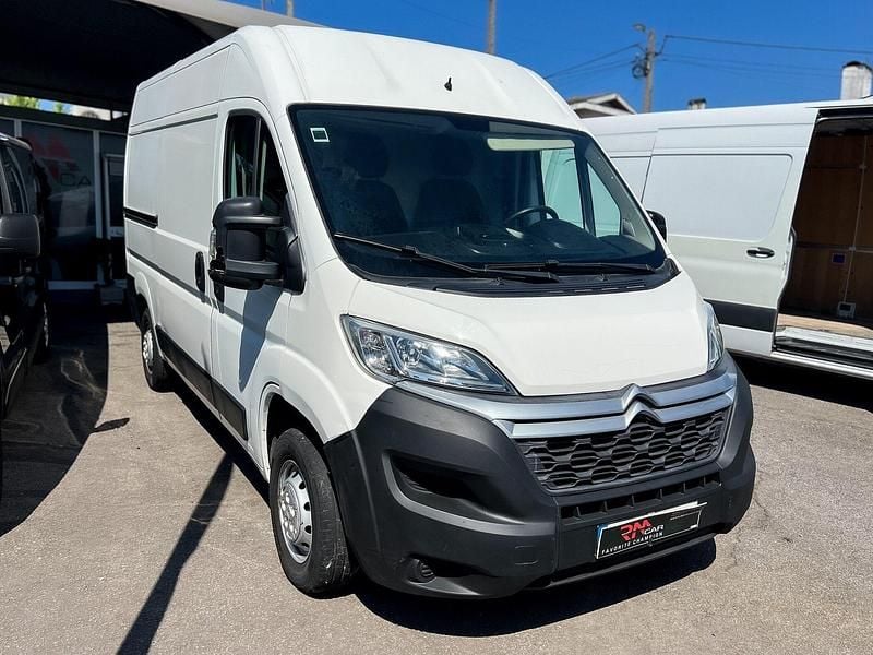 Branco Usado 2019 Citroën Jumper Monovolume | € 15.750 (Super Preço) - Imagem 1/4