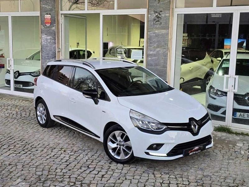 Usado Renault Clio IV 90 HP (66 kW) 2017 Branco Carrinha
