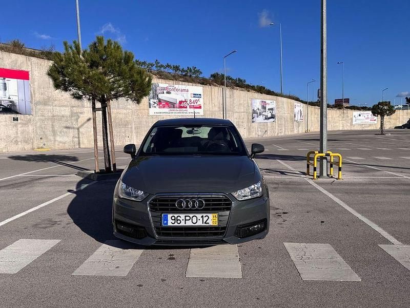 Usado 2015 Audi A1 Sportback Citadino | € 11.700 (Bom preço) - Imagem 1/4