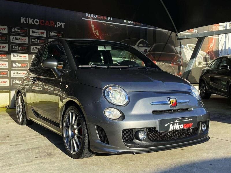 Usado Abarth 500 135 HP (99 kW) 2012 Cinzento