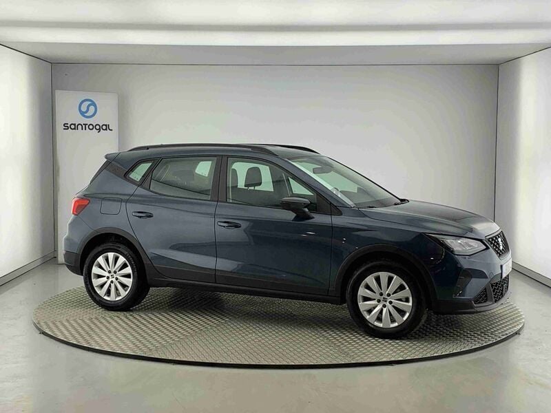 Cinza Usado 2024 Seat Arona Style SUV | € 19.990 (Preço justo) - Imagem 1/3