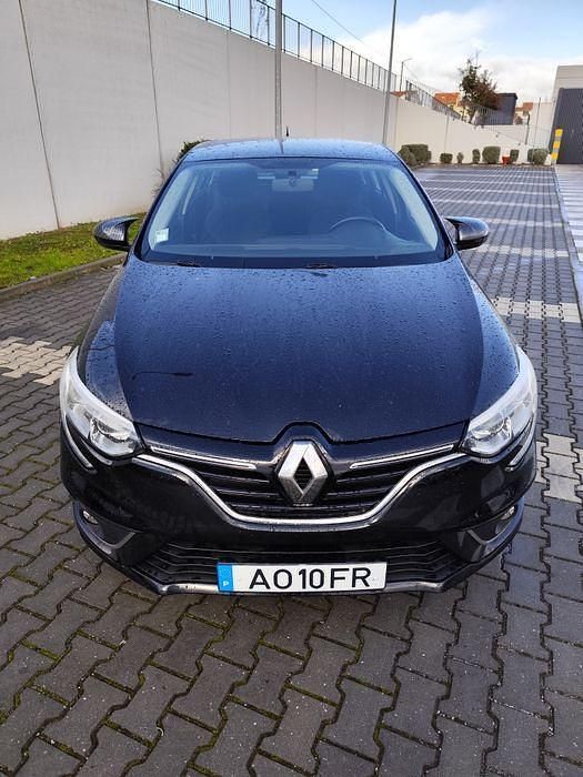 Usado 2018 Renault Mégane IV Sedan | € 9.000 (Super Preço) - Imagem 1/4