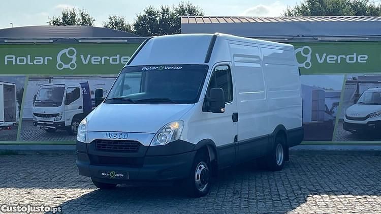 Branco Usado 2013 Iveco Daily | € 18.500 - Imagem 1/1