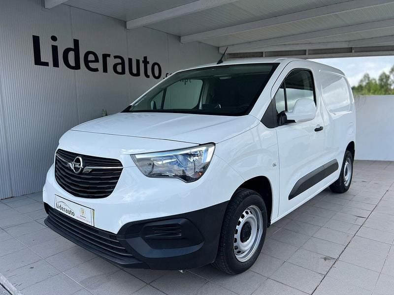 Branco Usado 2019 Opel Combo Enjoy Monovolume | € 8.950 (Super Preço) - Imagem 1/4