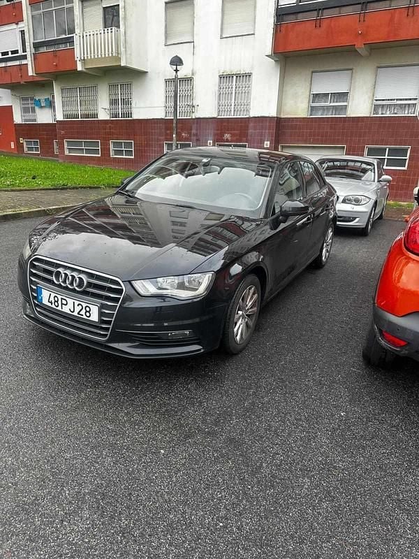 Preto Usado 2014 Audi A3 Citadino | € 11.490 (Preço elevado) - Imagem 1/4