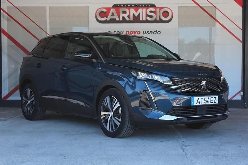 Azul Usado 2022 Peugeot 3008 Allure SUV | € 32.900 (Caro) - Imagem 1/4