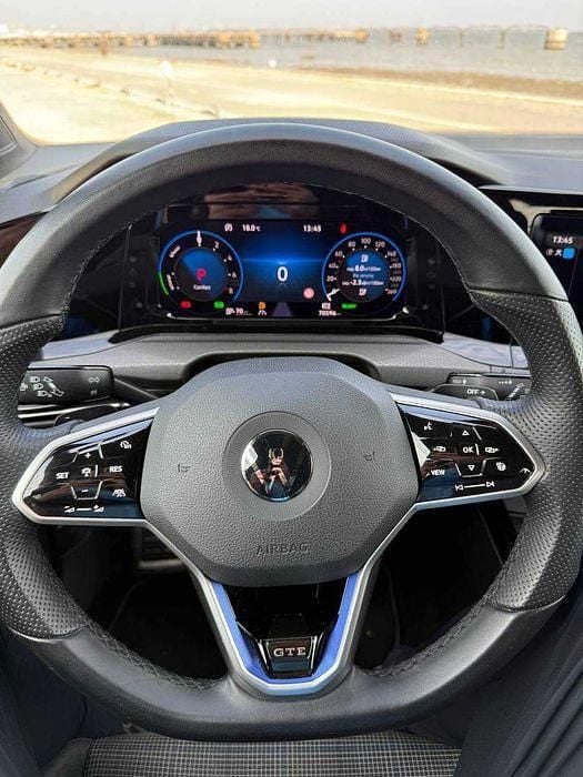 Usado VW Golf VIII GTE 245 HP (180 kW) 2022 Sedan